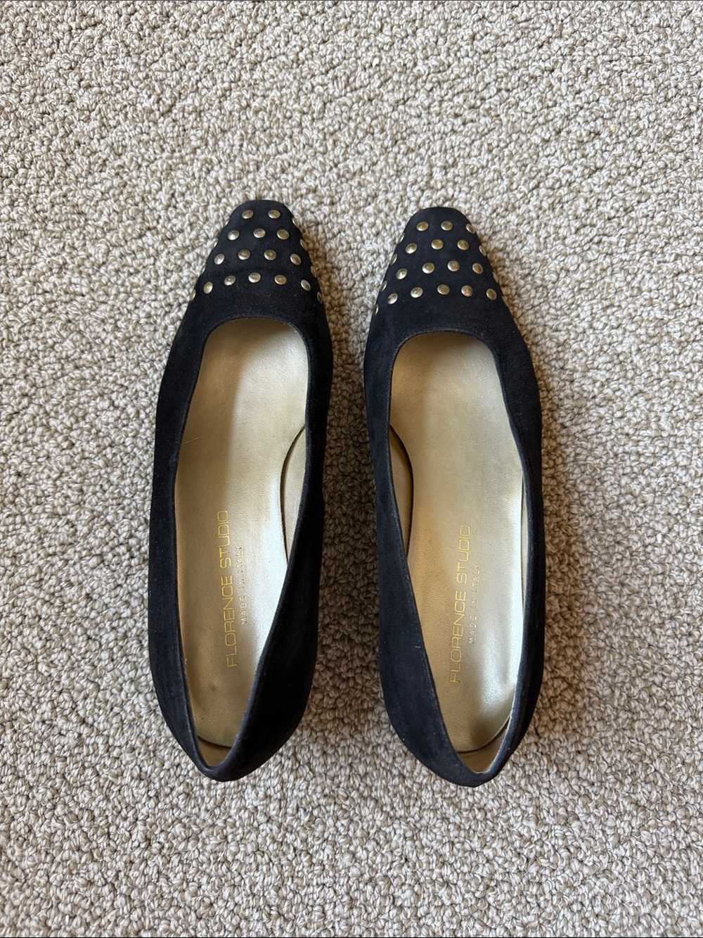 Vintage 70s 80s Florence Studio Studded Gold Kitten Heels Black Pump 7 - Picture 3 of 8